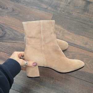 M. Gemi Suede Boots, Tan, 35.5
